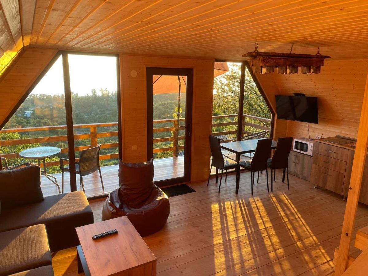 Beautiful Wooden House With Seaside Views * Batumi